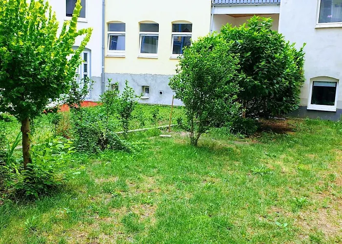 Apartman In Center Halle With Shared Bathroom & Kitchen - Free Wifi & Ground Floor Halle (Saale)